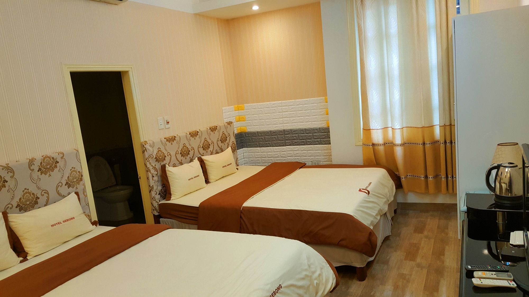 Sebong Hotel Ханой Экстерьер фото